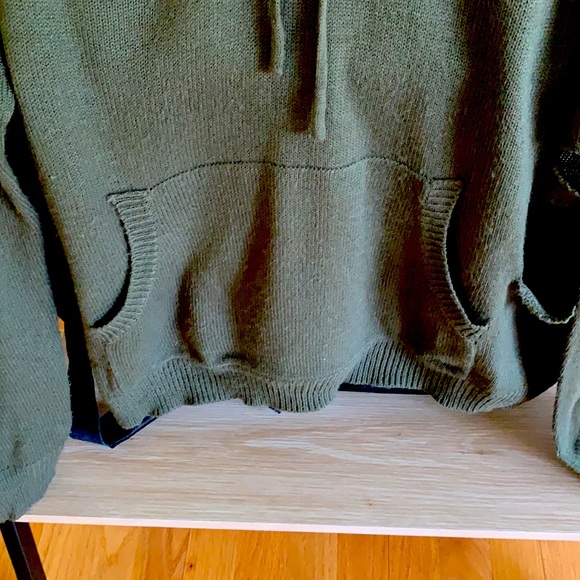 LF Distressed Hoodie Sweater - Picture 4 of 6